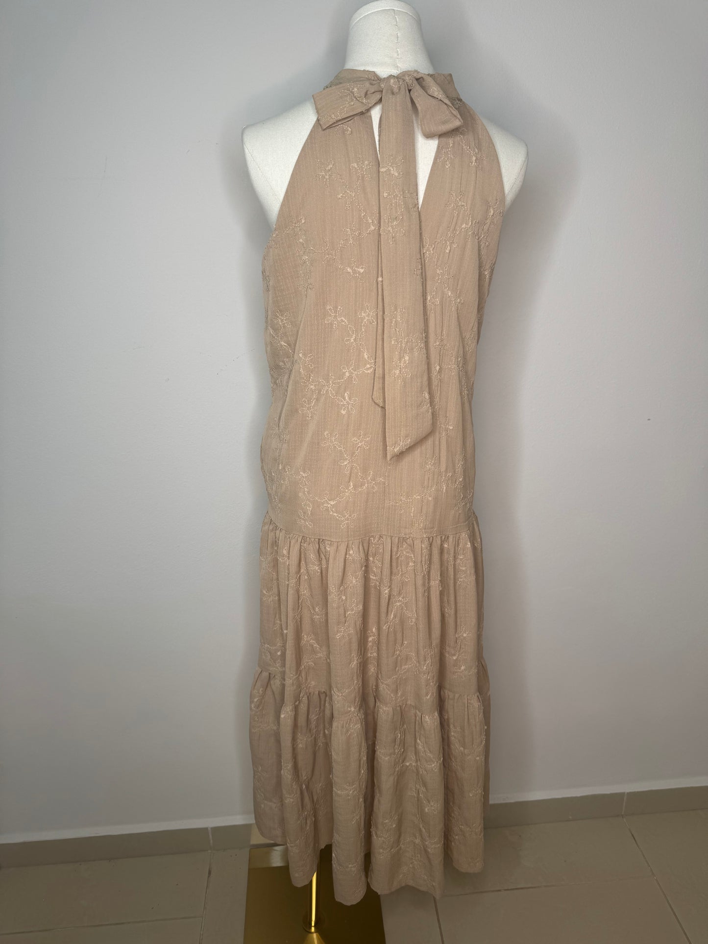 Halter maxi dress