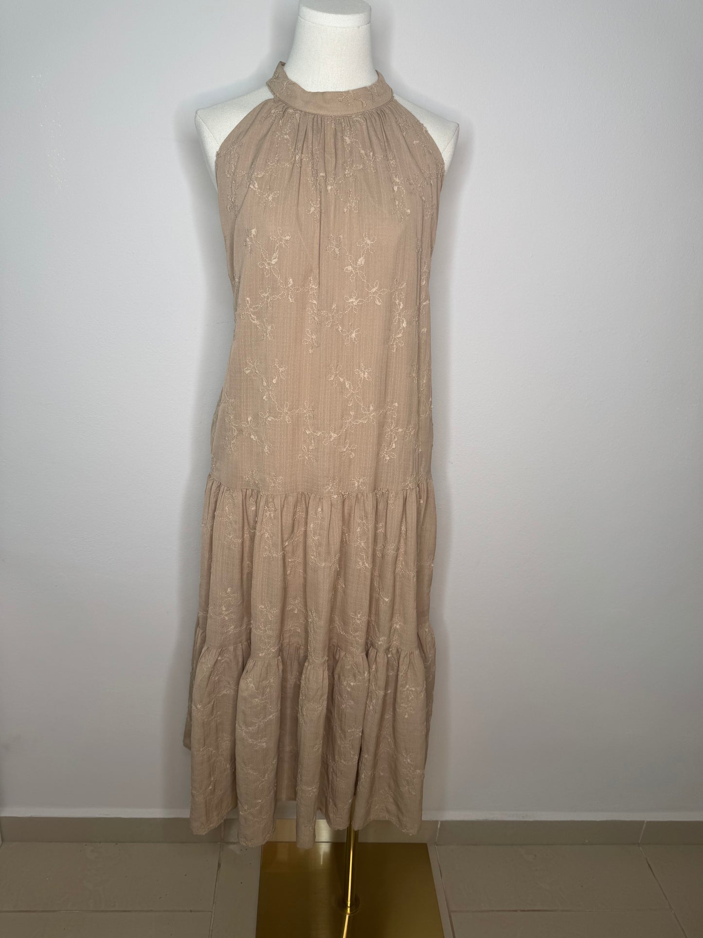 Halter maxi dress