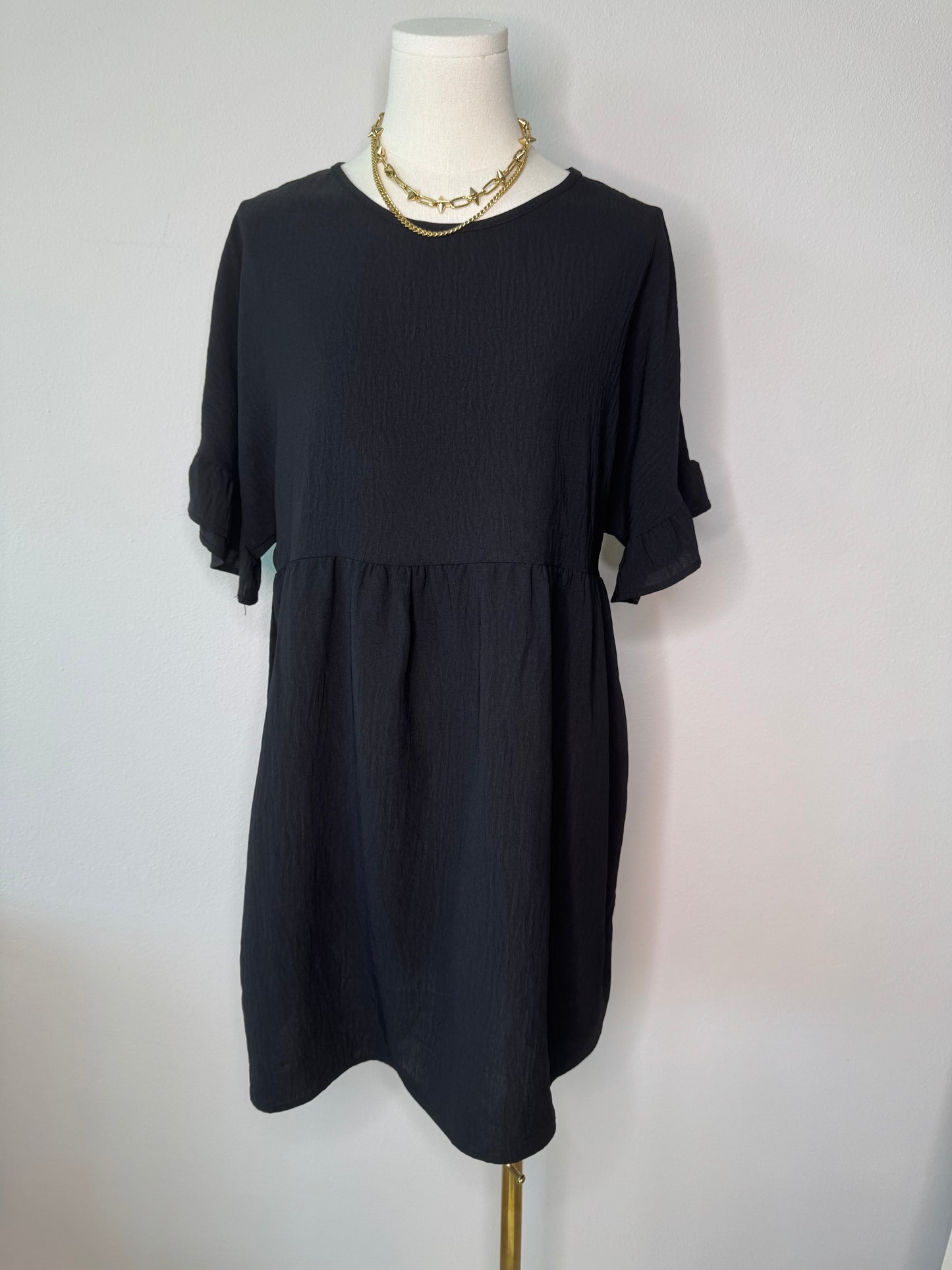 Comfy black dress