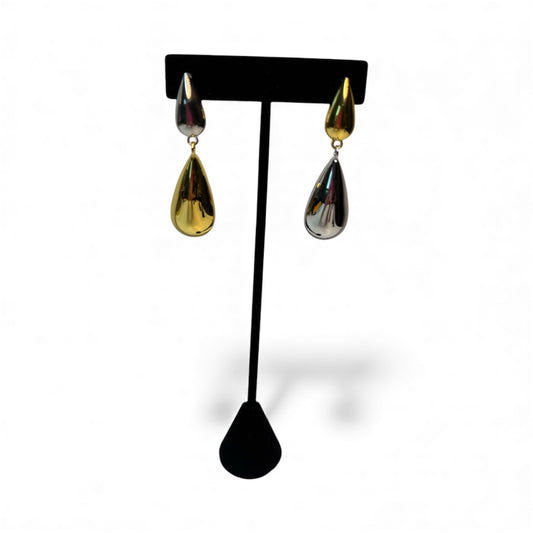 Two tone tear drop